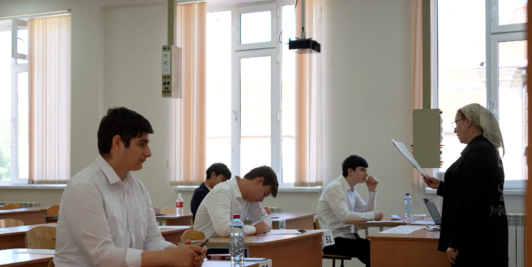 ЧЕЧНЯ. Первый «стобалльник» Чечни: Эмидин покорил ЕГЭ по химии